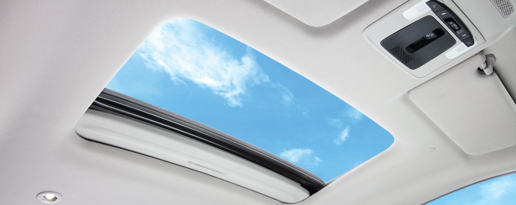 ZR-V — TECHO SOLAR